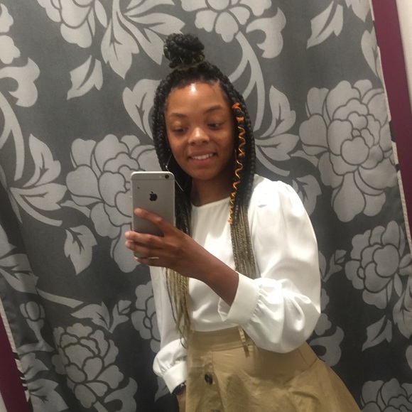 Dresses & Skirts - HI EVERYONE‼️